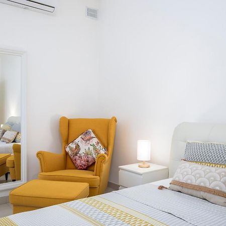 Spacious, Modern & Cosy 2 Bedroom 2 Bathroom Apartment - St. Julians Saint Julian's Bagian luar foto