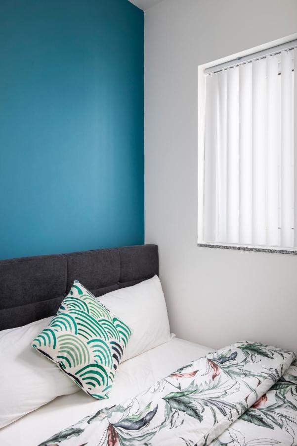 Spacious, Modern & Cosy 2 Bedroom 2 Bathroom Apartment - St. Julians Saint Julian's Bagian luar foto