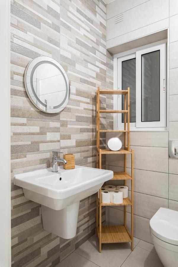Spacious, Modern & Cosy 2 Bedroom 2 Bathroom Apartment - St. Julians Saint Julian's Bagian luar foto