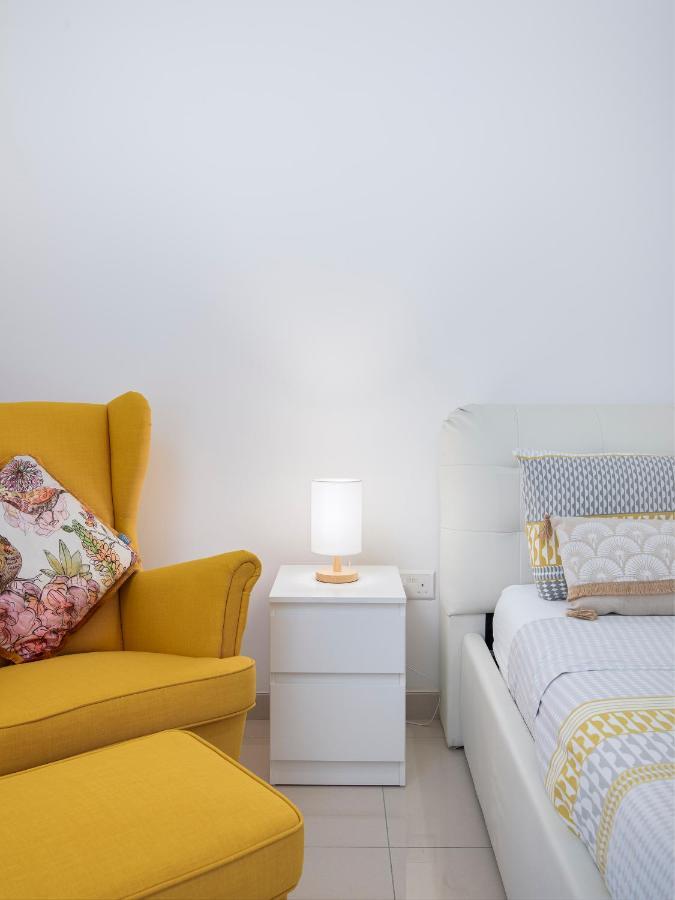 Spacious, Modern & Cosy 2 Bedroom 2 Bathroom Apartment - St. Julians Saint Julian's Bagian luar foto